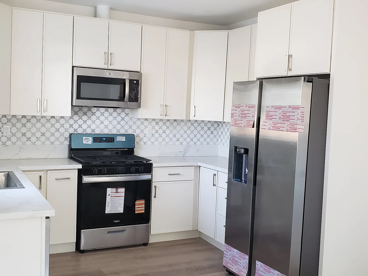 1 bed, 393 sqft, $2,250 — Photo 1