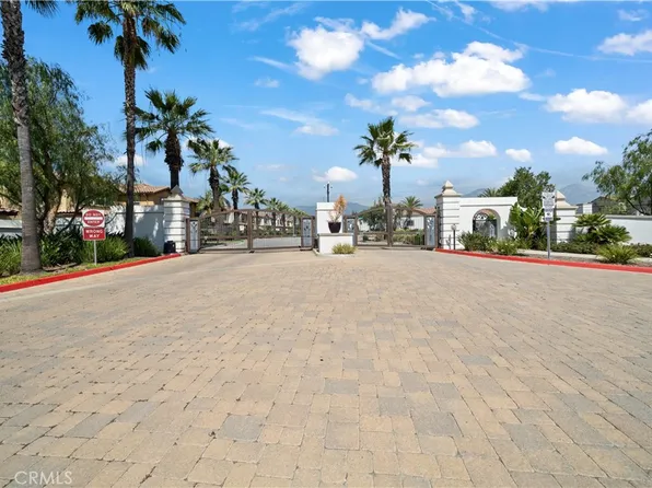 822 Mandarin Way, Upland, CA 91786