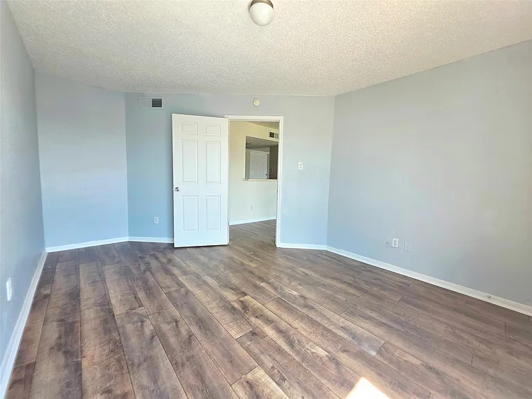 2826 S Bartell Dr #38 — Photo 17