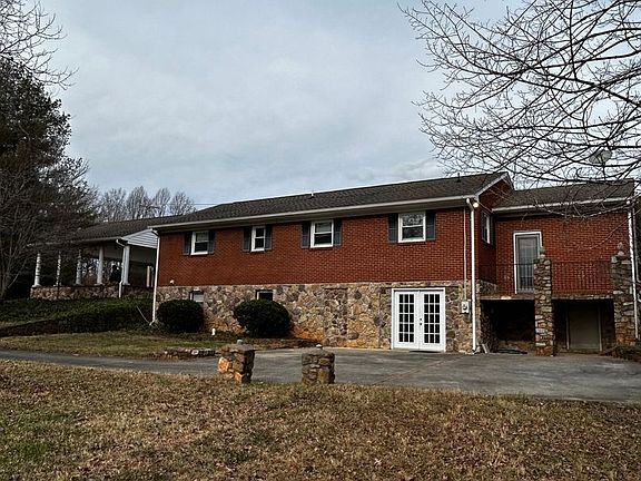 2nd image of 6705 Everett Rd