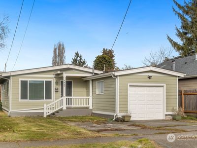 4440 S Frontenac Street, Seattle, WA, 98118