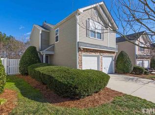 3033 Bracey Pl, Raleigh, NC 27610