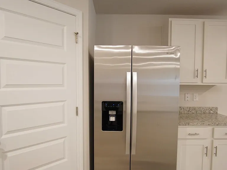 5120 Gaineswood Dr — Photo 9