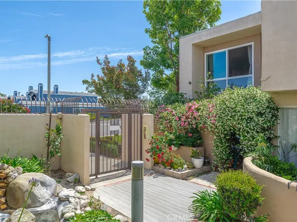 10732 Knott Ave, Stanton, CA 90680