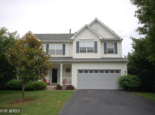 17145 Pickwick Dr, Purcellville, VA 20132