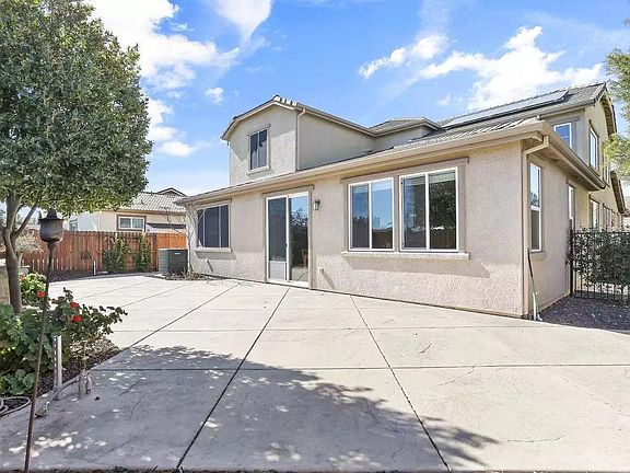 3rd image of 1640 Brandon Dewey Ln