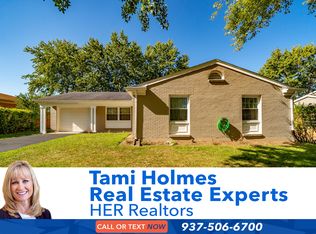 5900 Longford Rd, Dayton, OH 45424