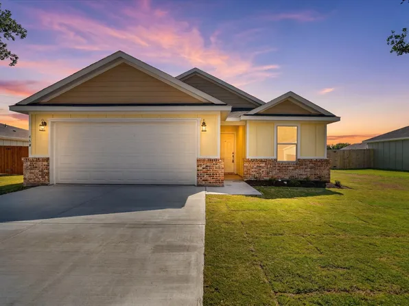 468 Peace Lily Way, Tolar, TX 76476
