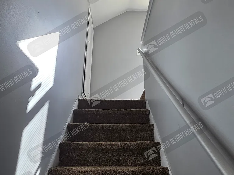 9310 Fielding St — Photo 11