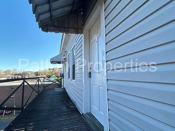 5th image of 1430-1432-1434 Gregg St #1432
