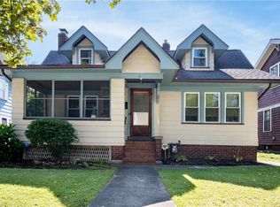 81 Arvine Hts, Rochester, NY 14611