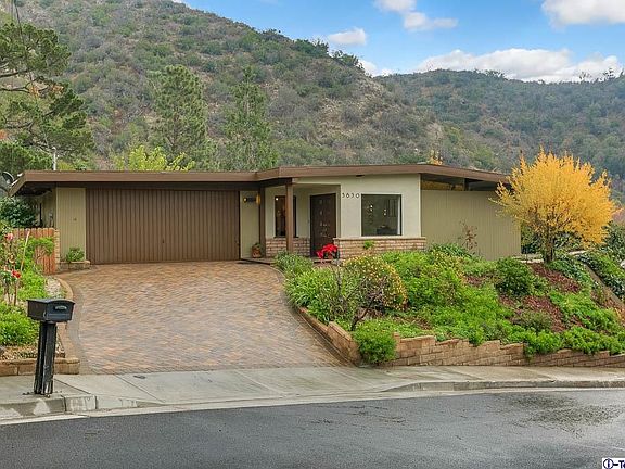 3rd image of 5630 Ocean View Blvd
