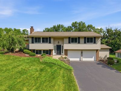 323 Alamo Dr, Pittsburgh, PA, 15241