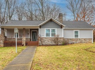 1305 E Maxwell Ln, Bloomington, IN