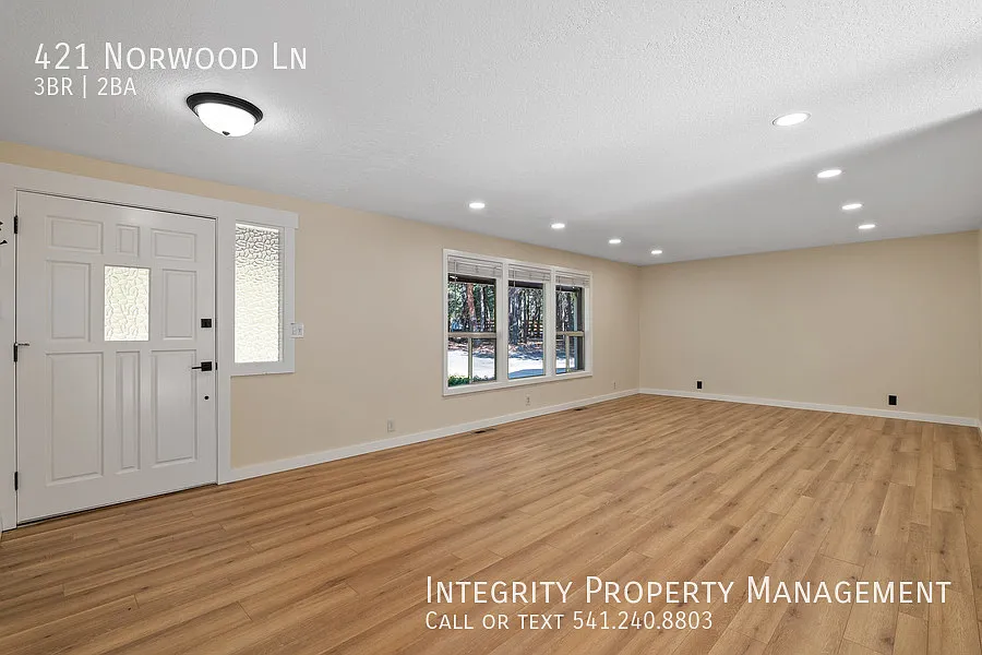 3 bed, 1686 sqft, $2,350 — Photo 3