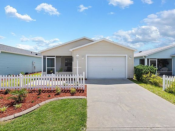 2nd image of 2113 Estevez Dr