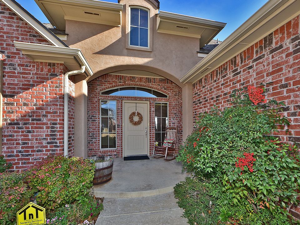 1st image of 16316 Old Elm Ln