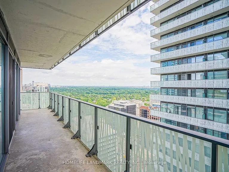 42 Charles St E #3209 — Photo 22