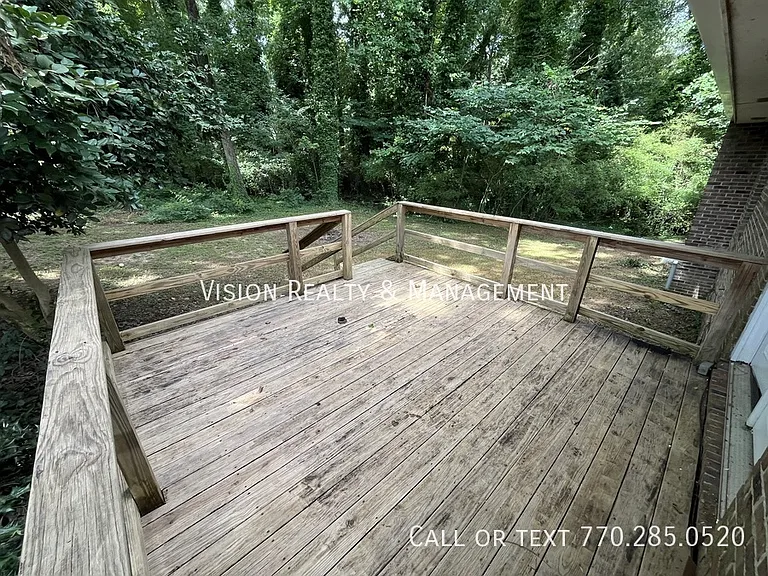 55 S Greenwood Dr — Photo 51