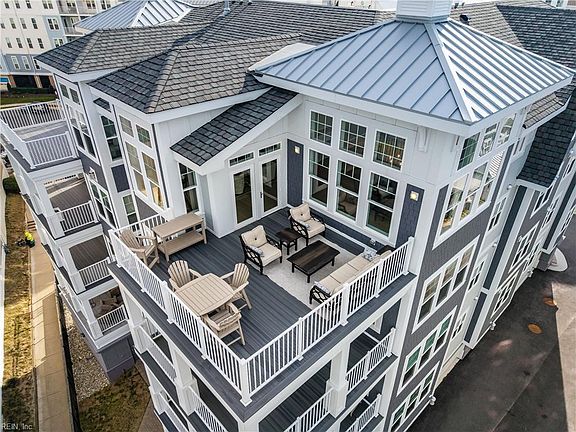 3rd image of 3416 Point Chesapeake Way #5026