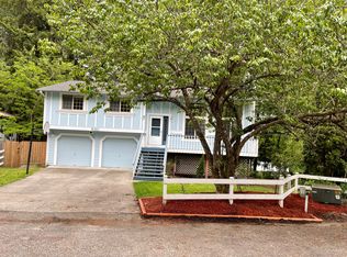 530 NW Carolyn Ln, Poulsbo, WA 98370