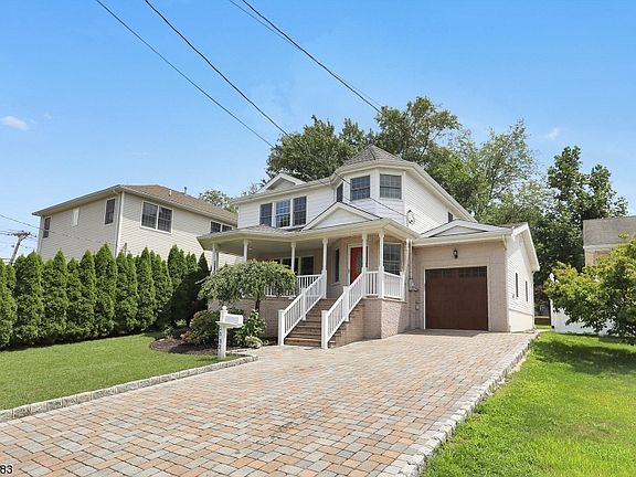 2nd image of 25-32 Berdan Ave #1X