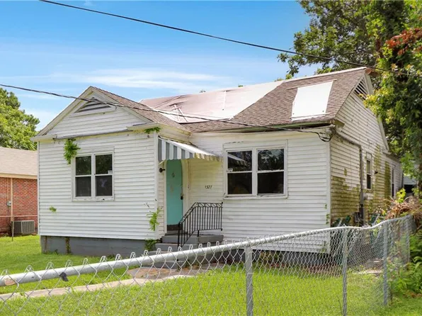 1327 Shirley Dr, New Orleans, LA 70114