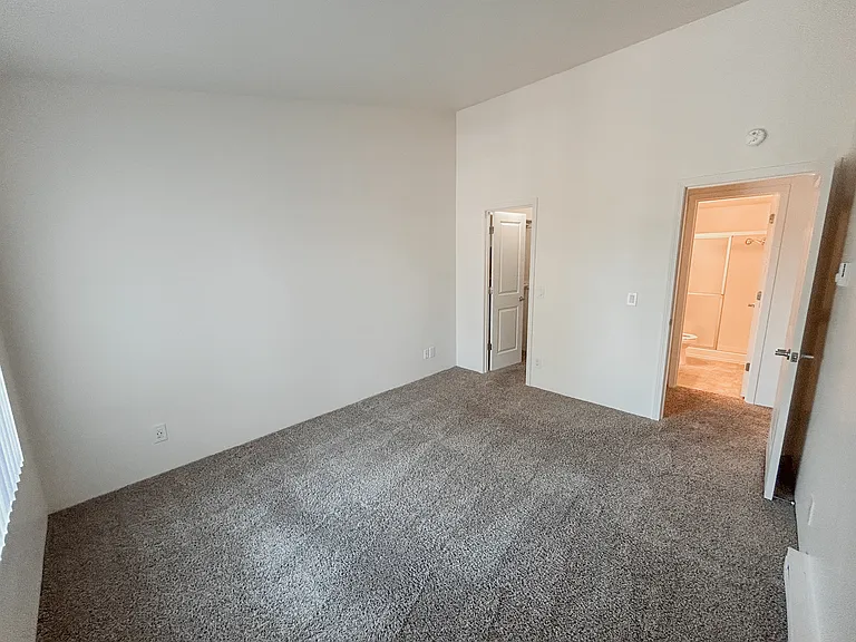Stone Creek Apartments Beaverton — Photo 101