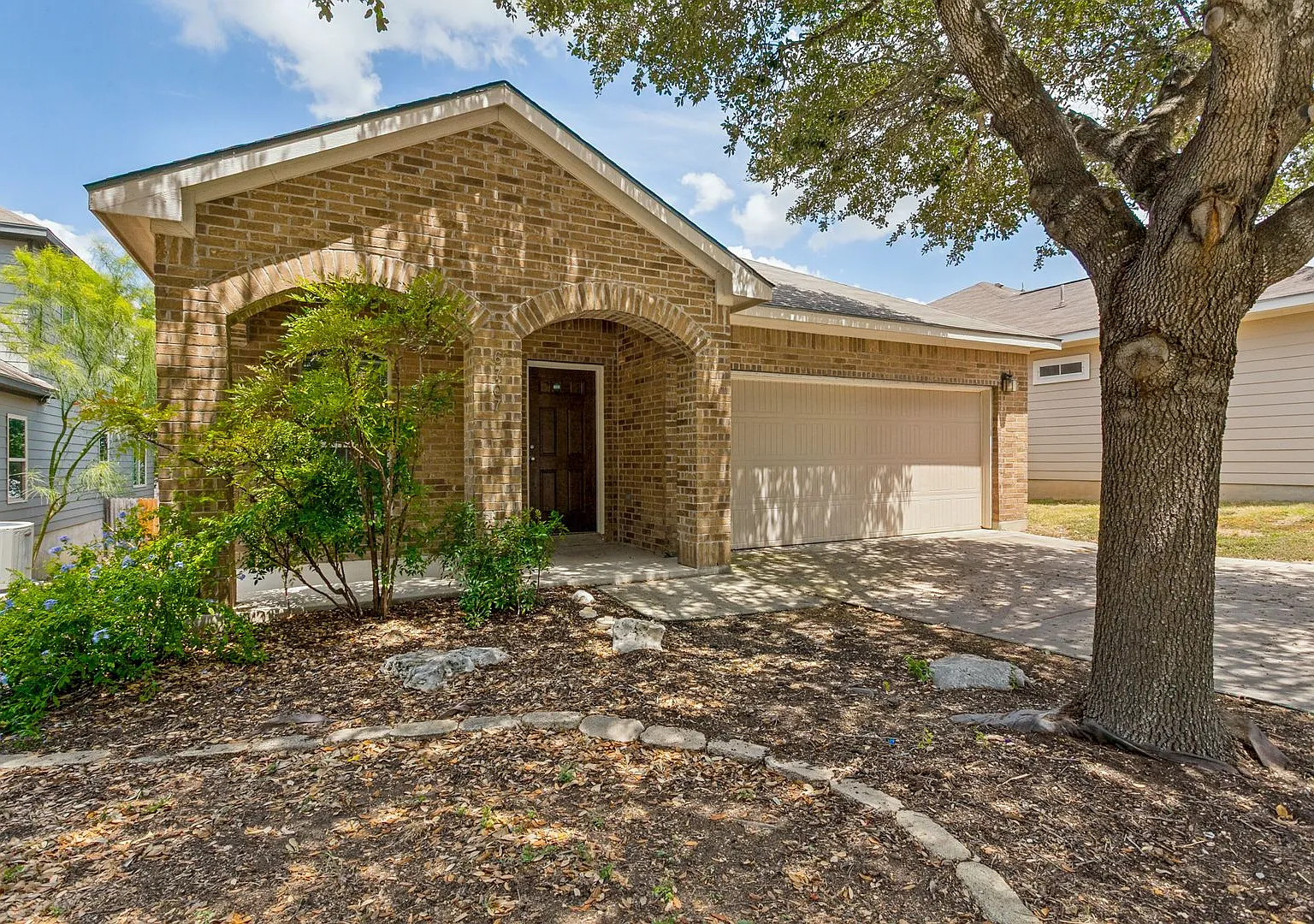 3 Bedroom Home — Photo 2