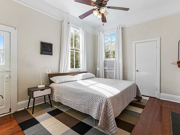 5th image of 5312 Magazine St APT D