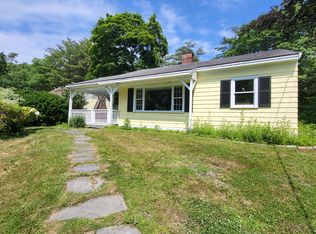 32 S Maine St, Kennebunkport, ME 04046