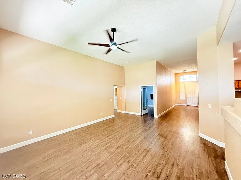 275 Macsnap Ave — Photo 13