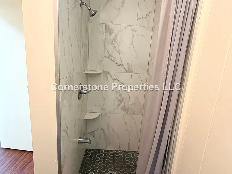 528 Oneawa St — Photo 20