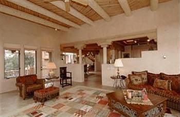 3rd image of 82 W Wildflower Dr