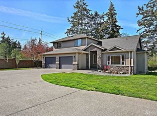 1871 SW Waterside Ct, Oak Harbor, WA 98277