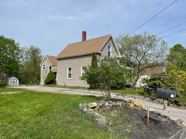 26 Rines Road, Wakefield, NH 03872
