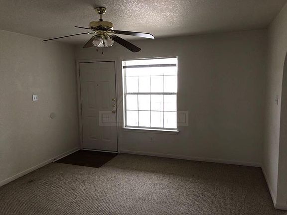 5th image of 1407 Dugger Cir #1407