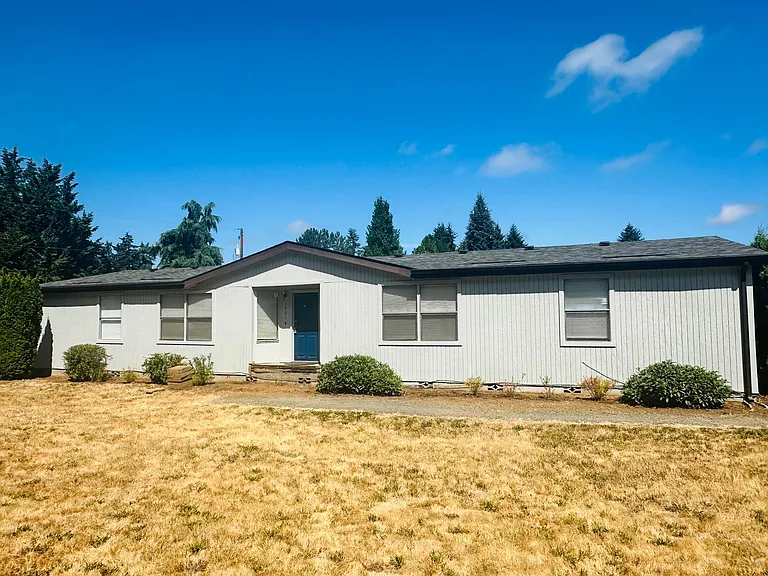 14014 NE 70th Ave — Photo 1