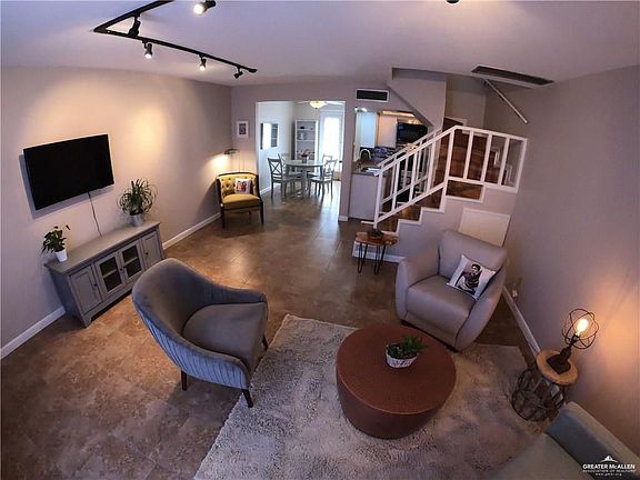 4th image of 1418 Beech Ave APT 13