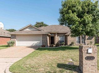 10321 Sierra West Dr, Woodway, TX 76712