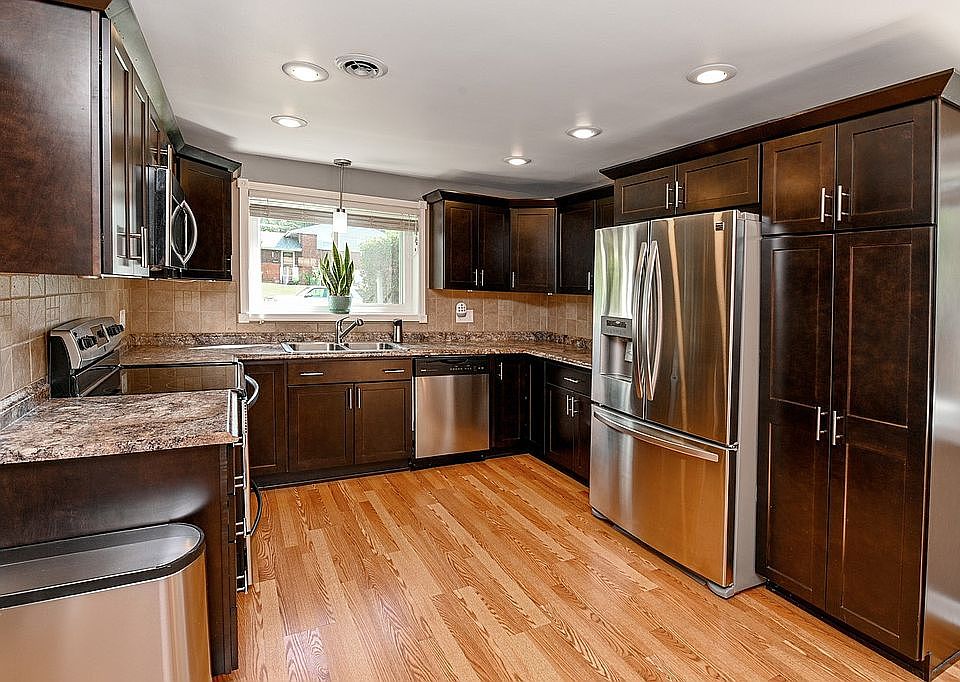 1st image of 8775 Eldora Dr