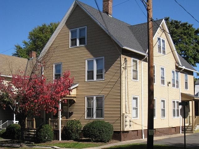 144 Pearl Street