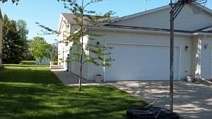 1st image of 606 38th Ave S