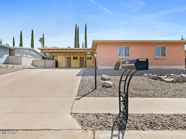 1825 S Palm Springs Cir, Tucson, AZ 85710