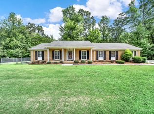 1860 Robin Dr, Lancaster, SC 29720