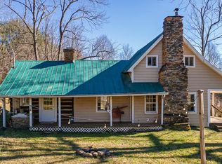 787 Rickman Creek Rd, Franklin, NC 28734