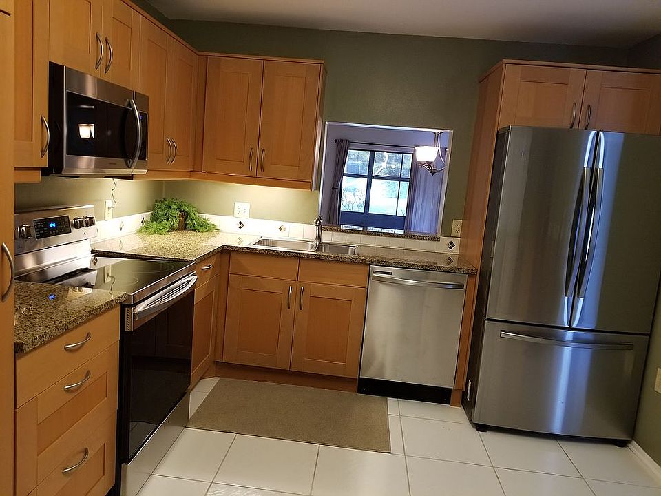 Brand New Samsung Stainless Appliances