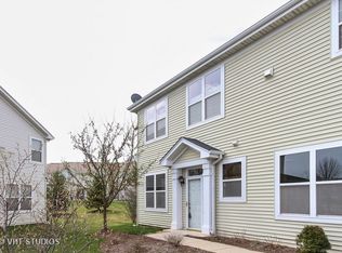 1414 Prescott Dr, Volo, IL 60020