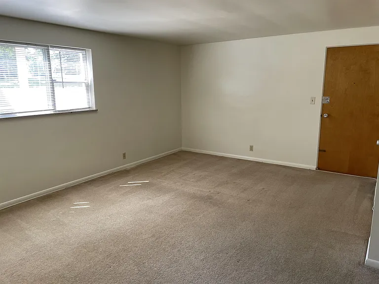 623 N 1st St #1 — Photo 7