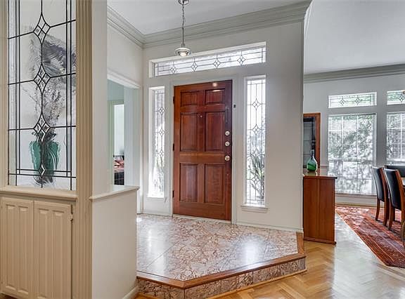 3rd image of 2200 Golden Gate Cir